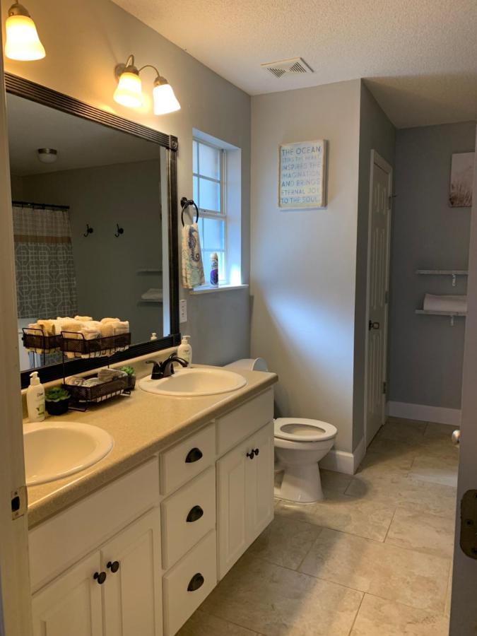 D'S Florida/Alabama Vacation Home ペンサコーラ エクステリア 写真