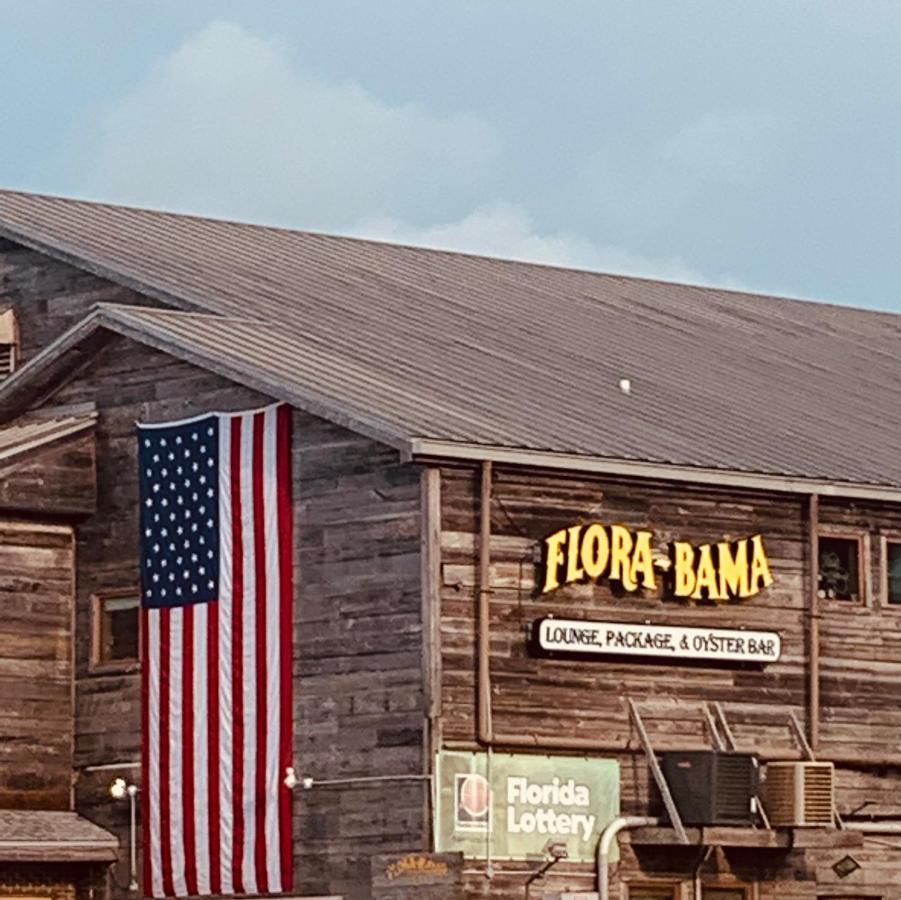 D'S Florida/Alabama Vacation Home ペンサコーラ エクステリア 写真